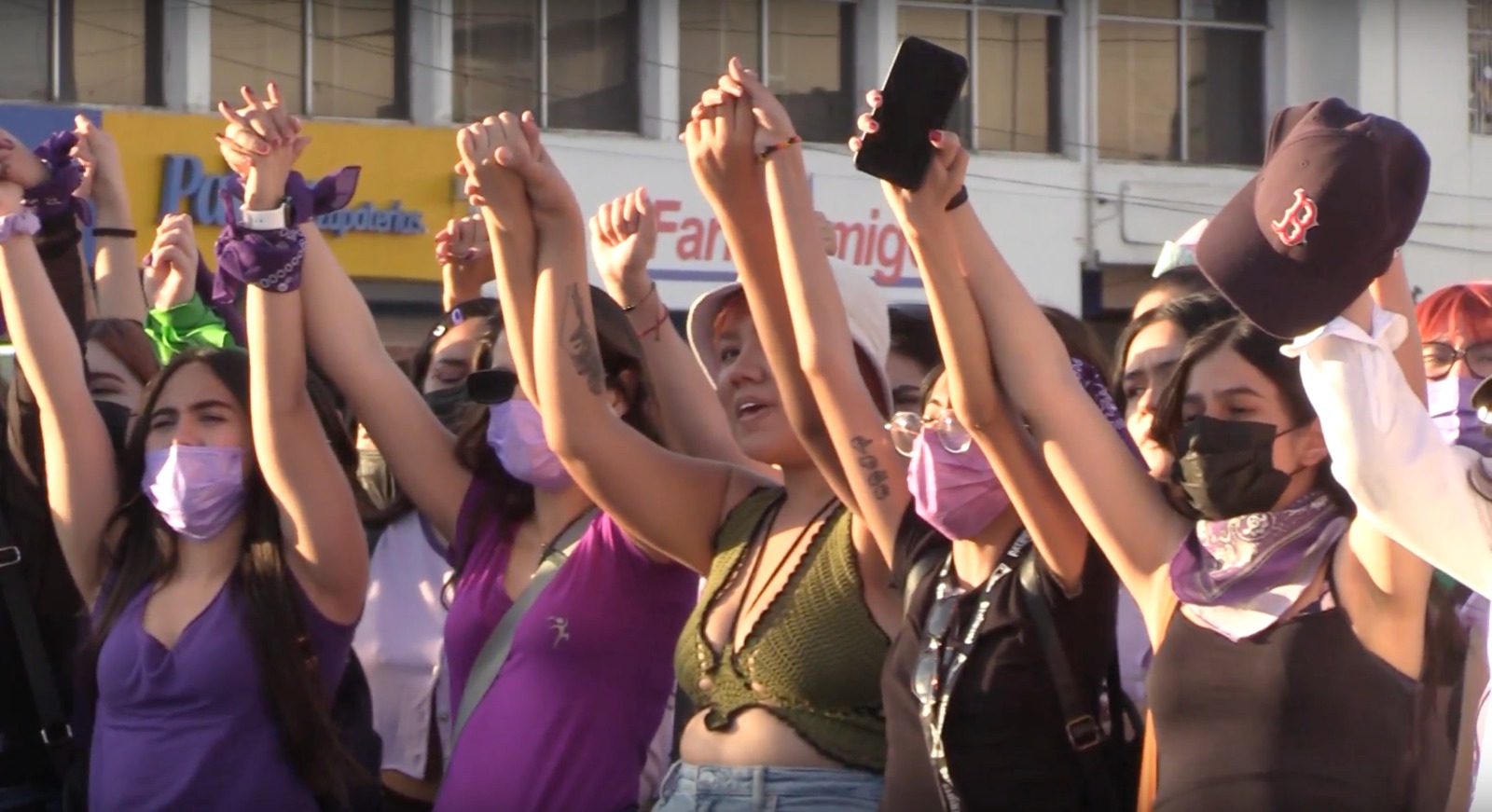 Colectivo Feminista Regla Rota Lucha A Favor De La Legislación De Propuestas Que Defiendan Los