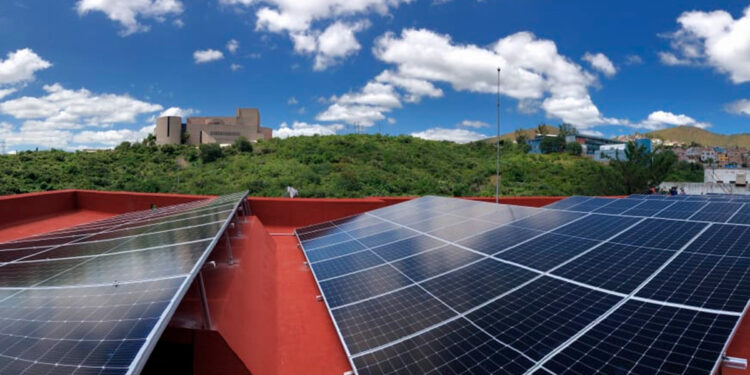 Guanajuato crece un 85 % en generación distribuida y se consolida en energía renovable