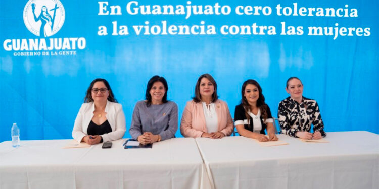 IECA otorgará becas a mujeres víctimas de violencia en Guanajuato
