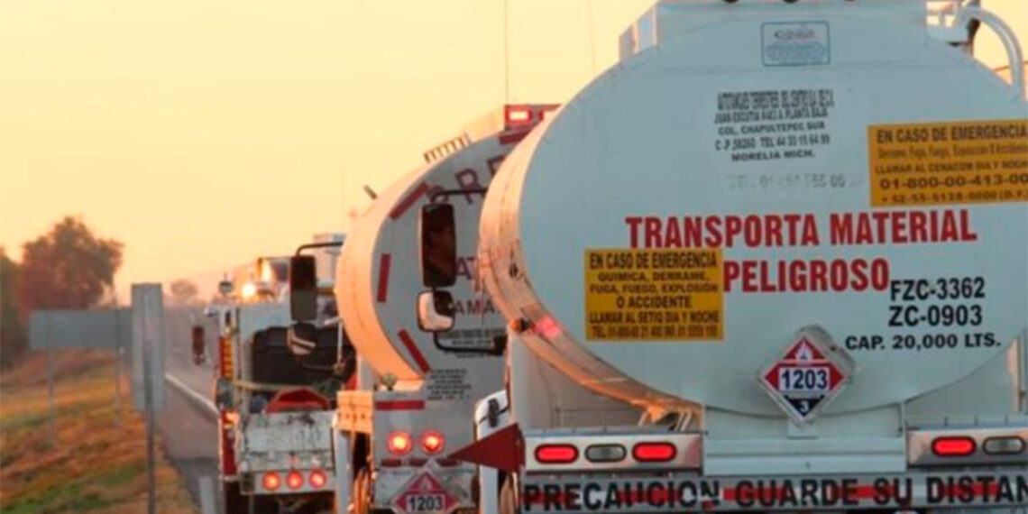 Operativo federal contra el “huachicol fiscal” deja 18 detenidos