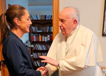 Claudia Sheinbaum lamenta la muerte del Papa Francisco