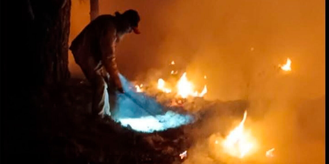 Muere voluntario en labores contra incendio forestal en Jerécuaro