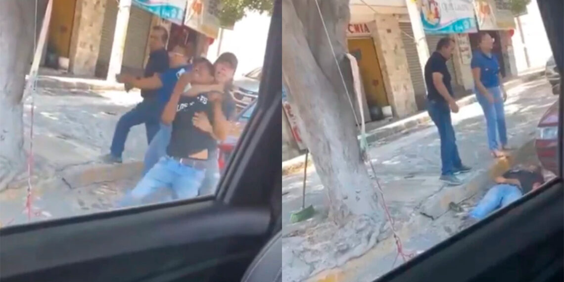 Puebla: Captan a padre e hijo golpeando a joven, luego habitantes intentan lincharlos