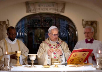 El Papa León XIV clama por el fin de las guerras en su primer mensaje dominical