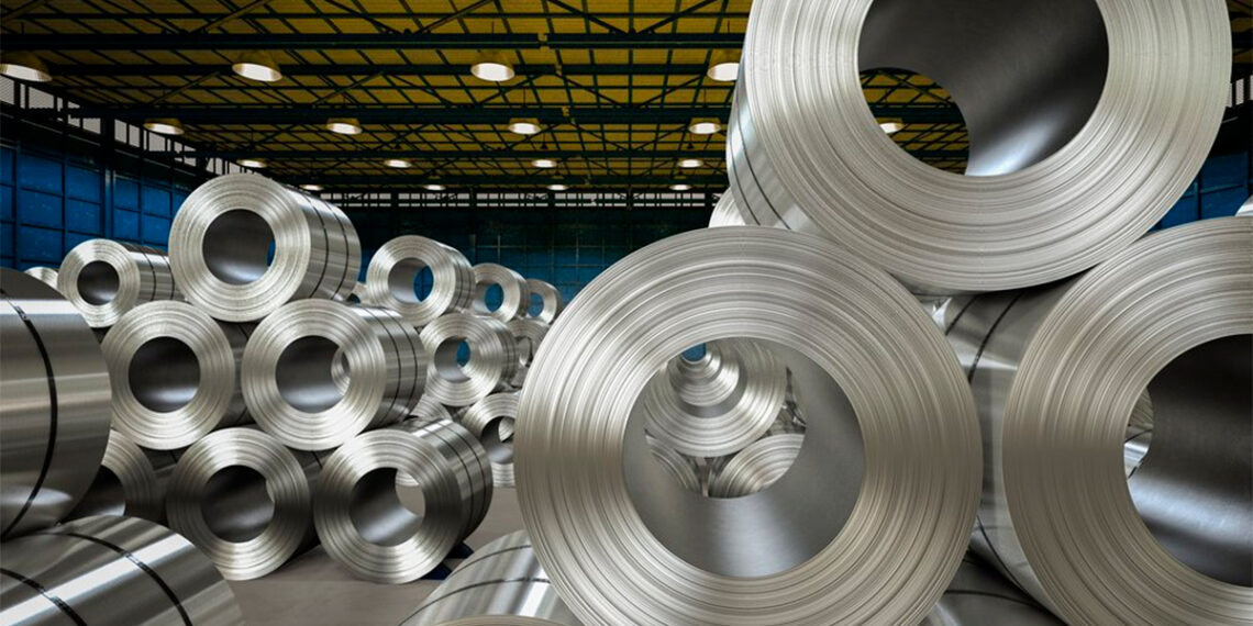 Trump endurece política comercial: sube a 50% aranceles al acero y aluminio importado