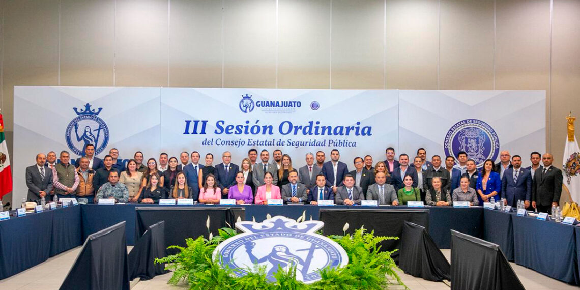 Seguimos trabajando en generar las condiciones de paz de Guanajuato: Libia Dennise